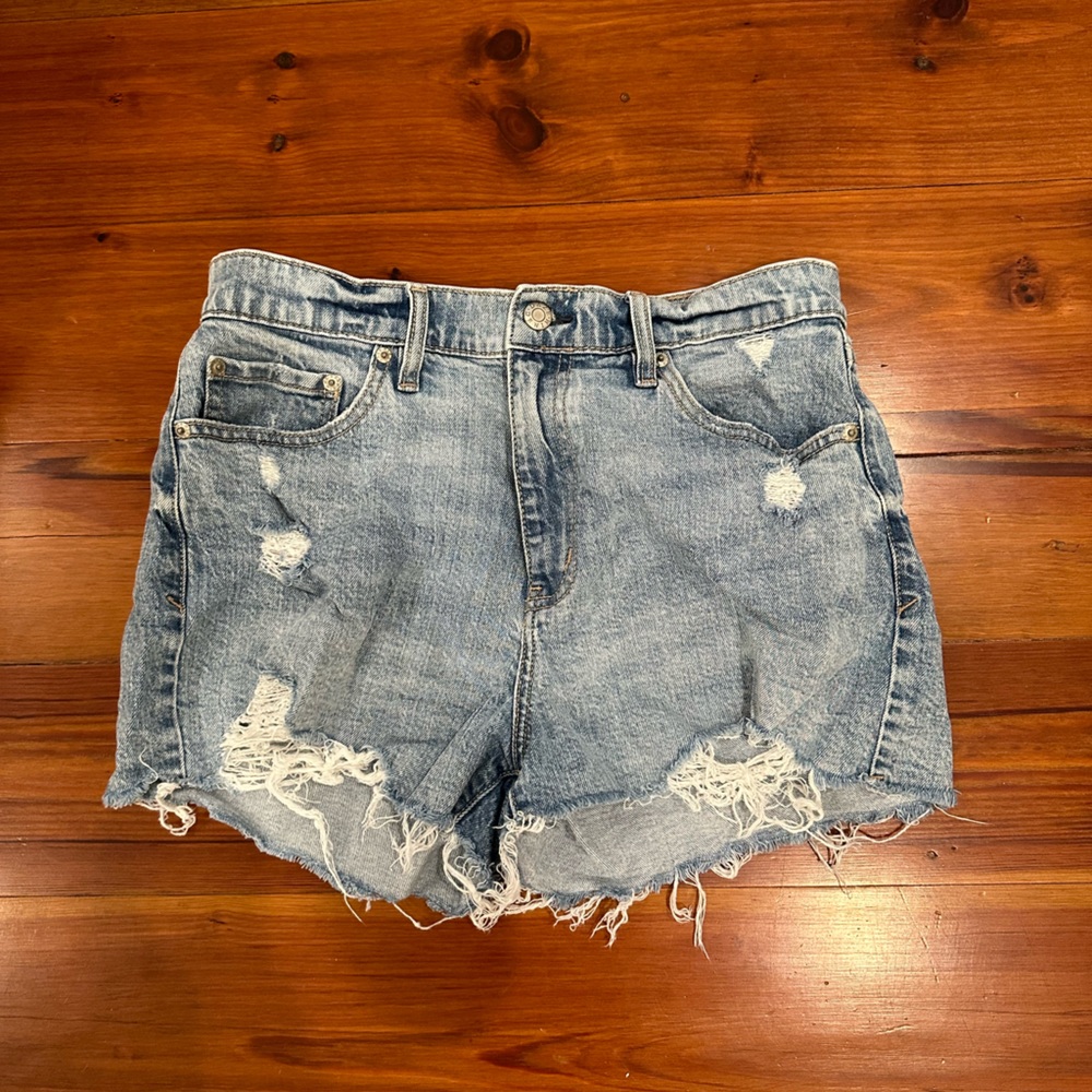 DAZE denim high waisted jean shorts size 28